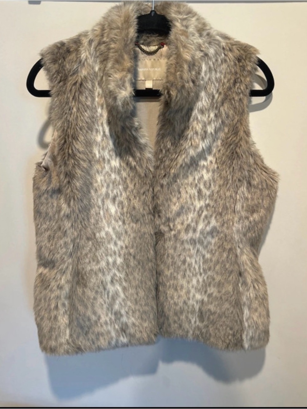Banana Republic Faux Fur Sleeveless Vest - Cream Gray